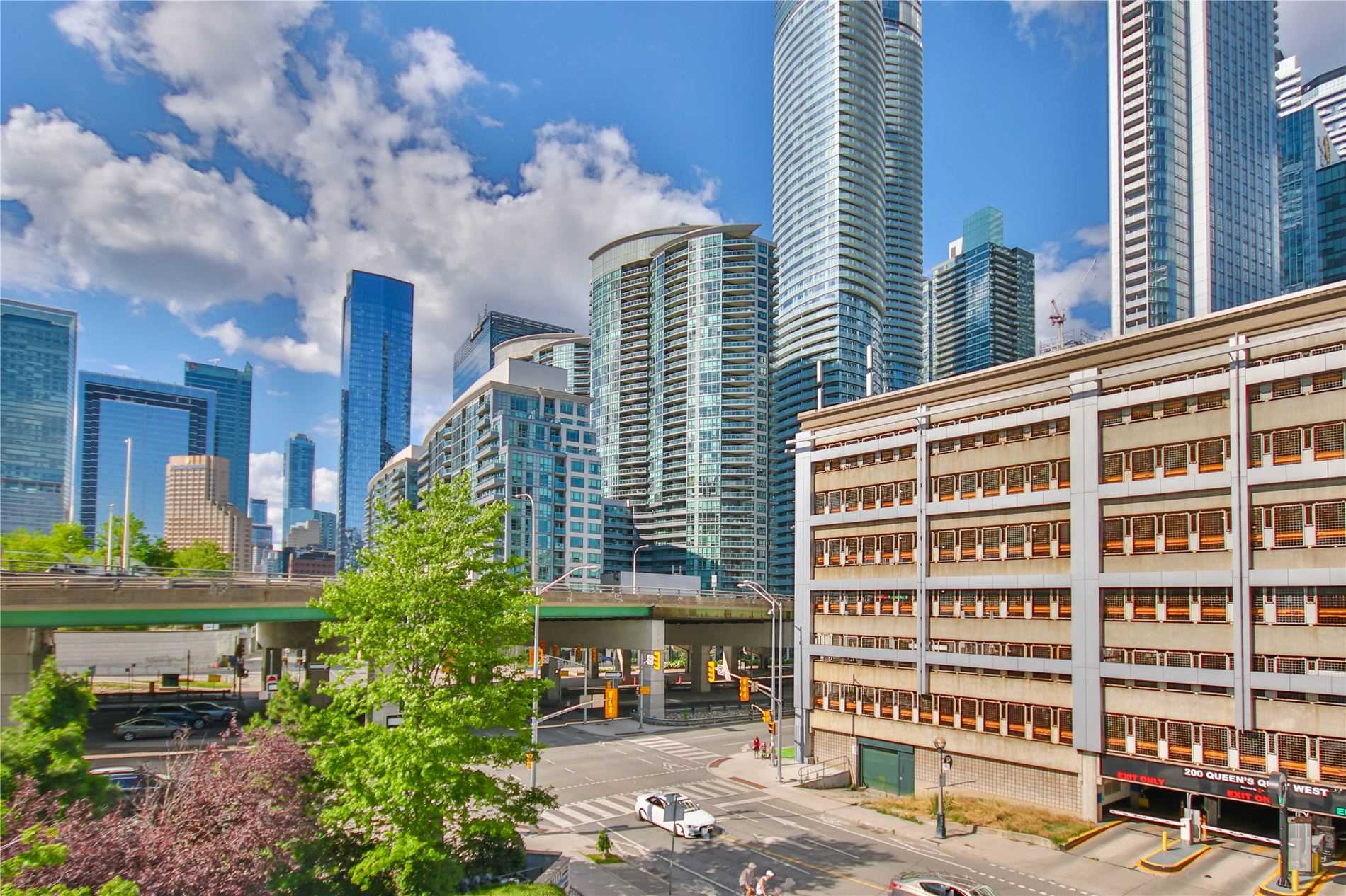 228 Queens Quay W #302