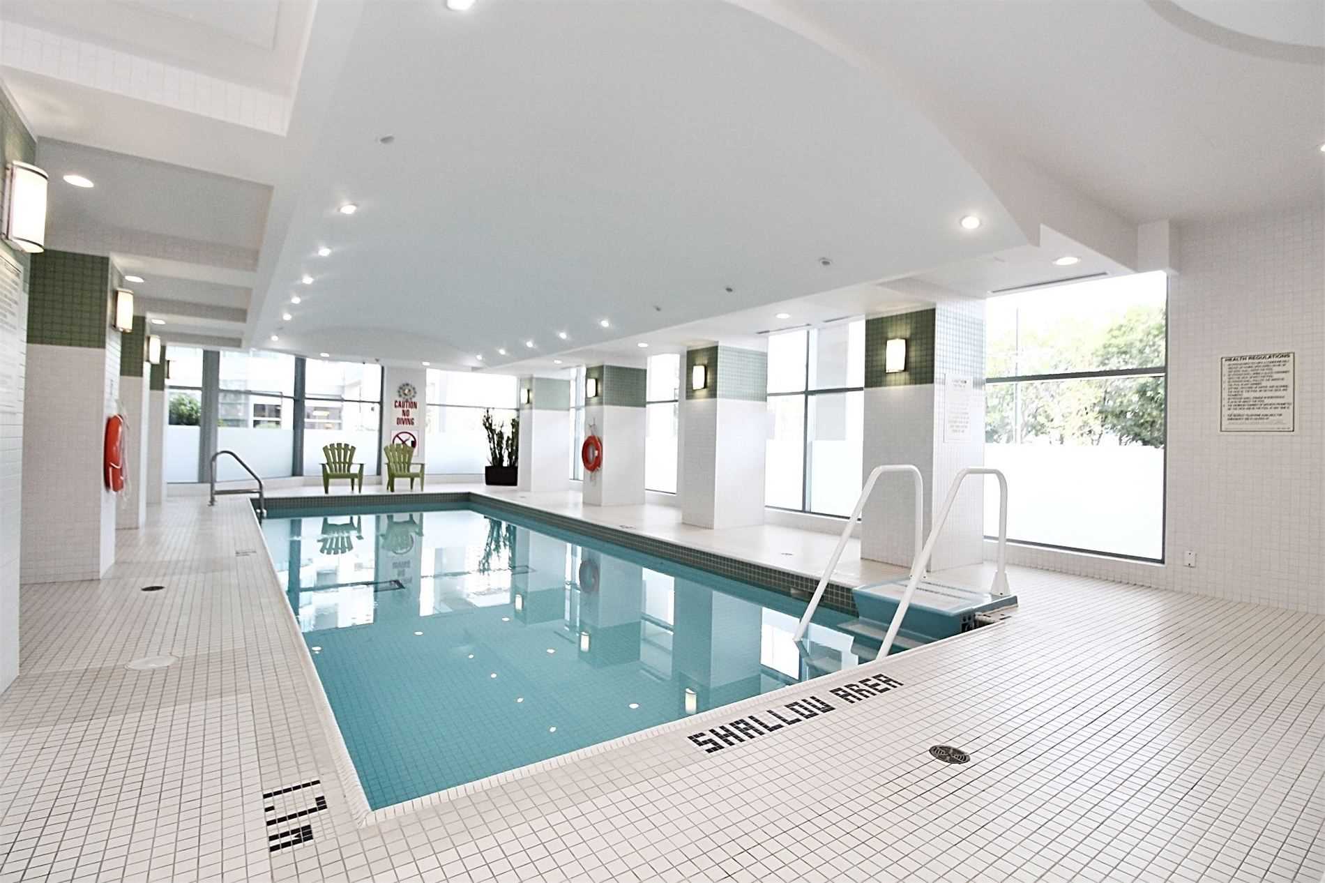 228 Queens Quay W #302