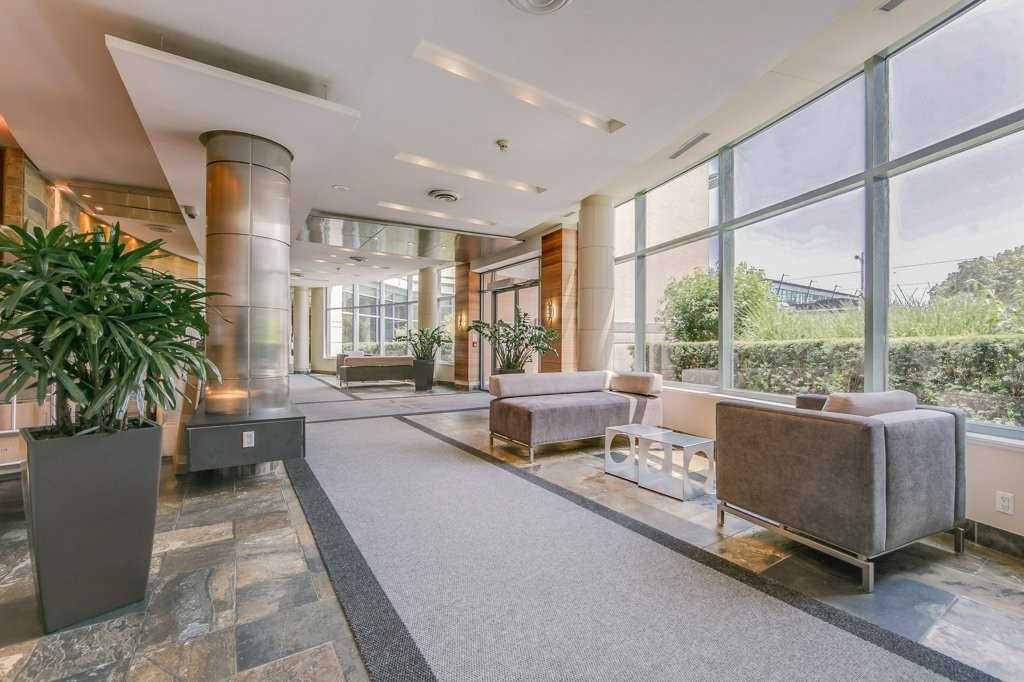 230 Queens Quay W #222