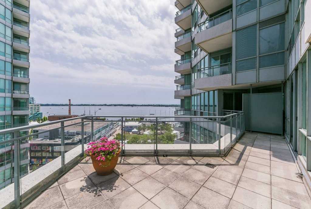 230 Queens Quay W #222