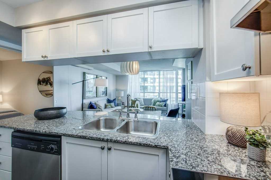 230 Queens Quay W #222