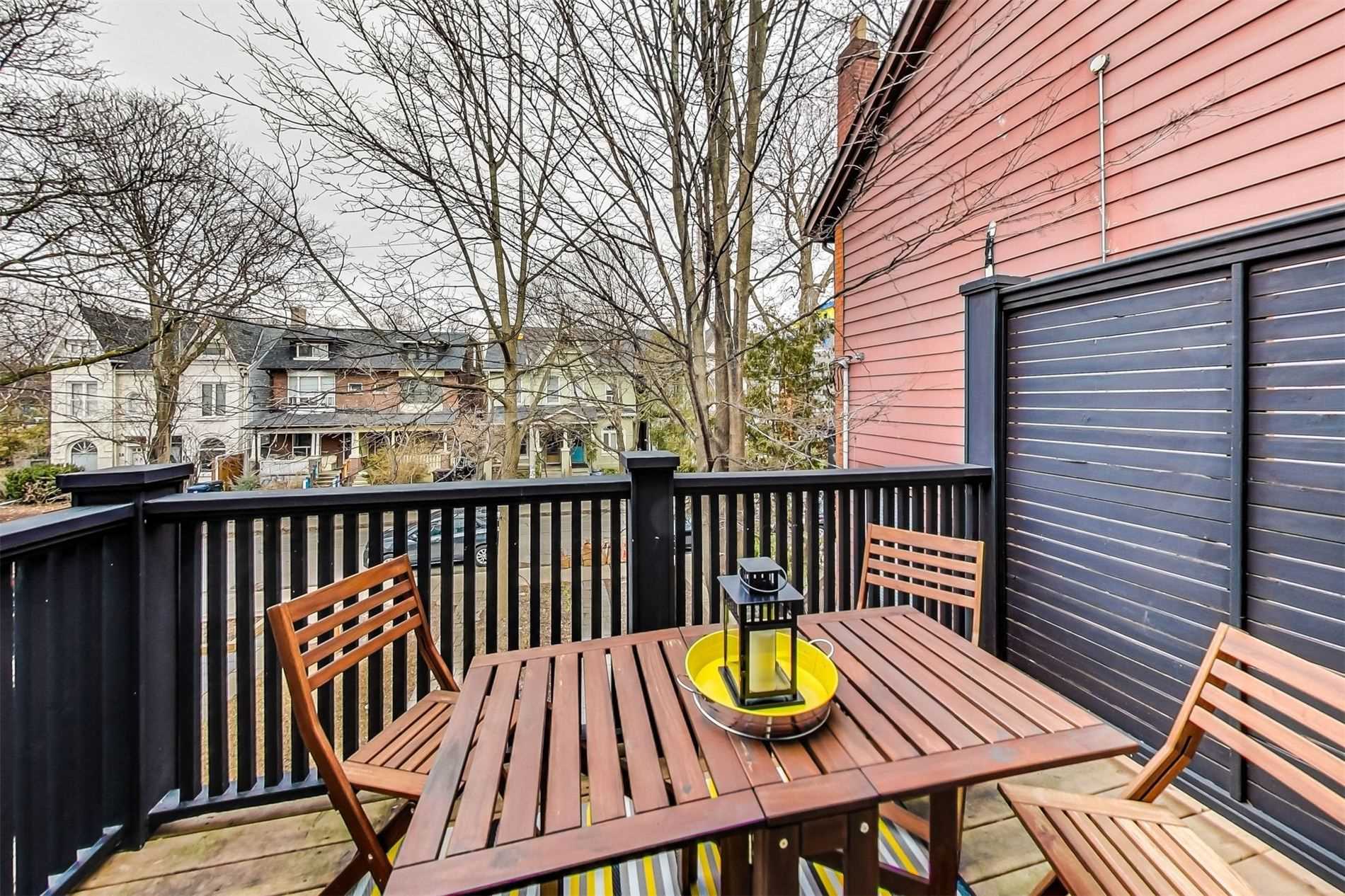 Olive Ave (MLS® C4847487) See this property for sale in Annex, Toronto