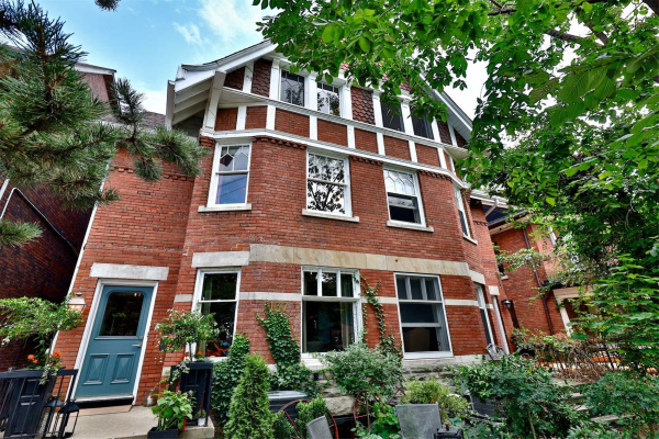 137 Winchester St, Toronto