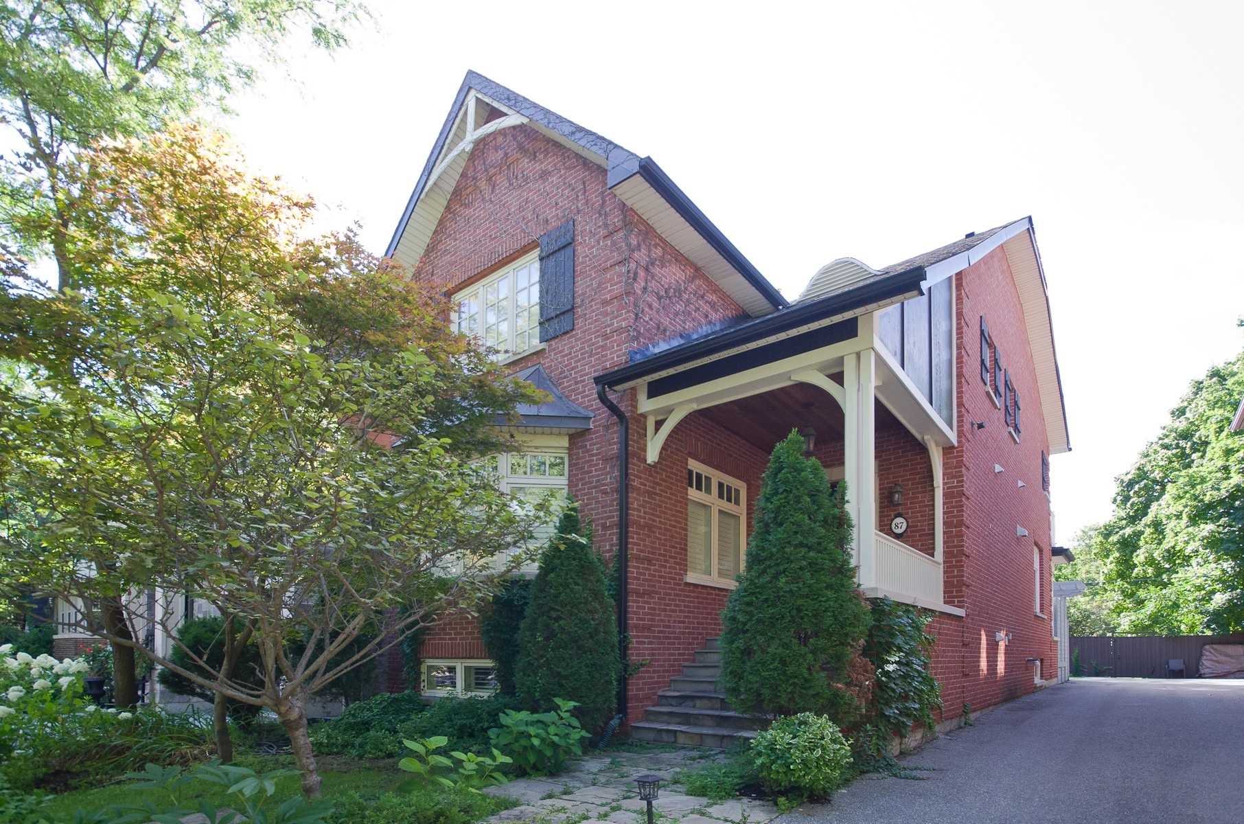 Chaplin Cres (MLS® C4884033) See this detached house for sale in