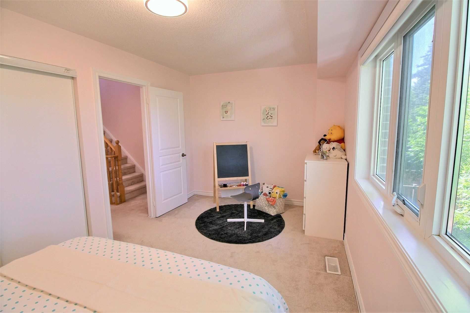 59 Routliffe Lane
