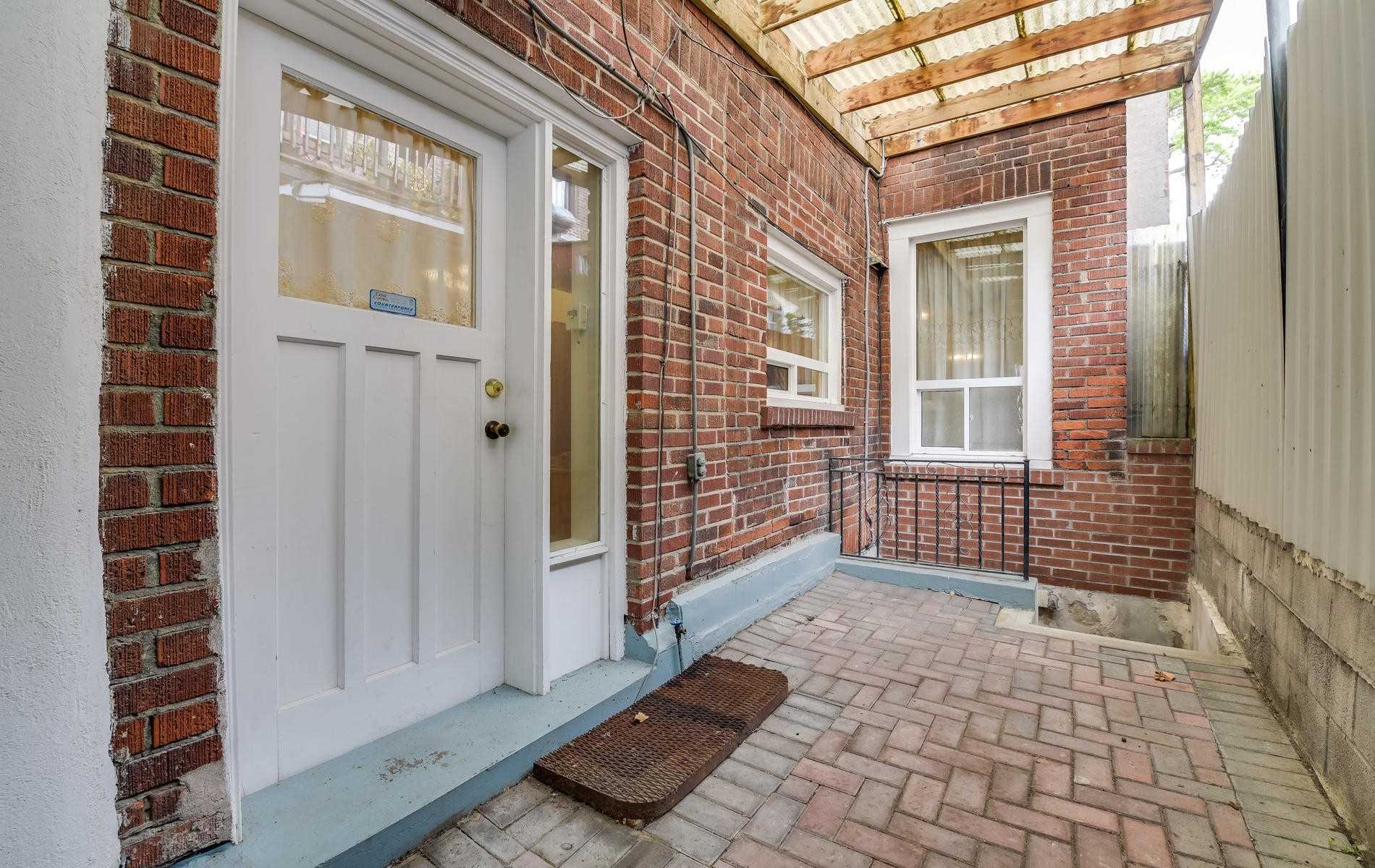 Bellwoods Ave (MLS® C4921526) See this semidetached house for