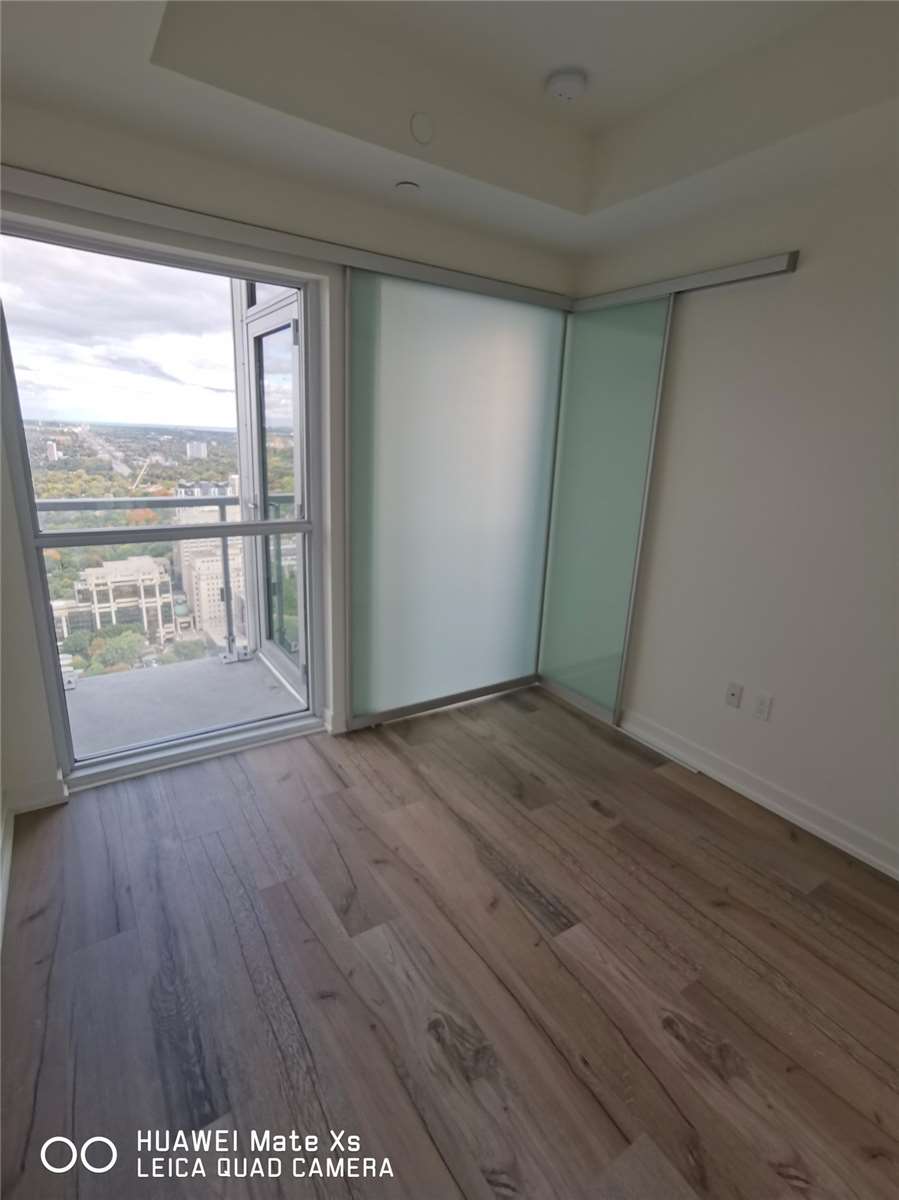 1 Yorkville Ave, #4710