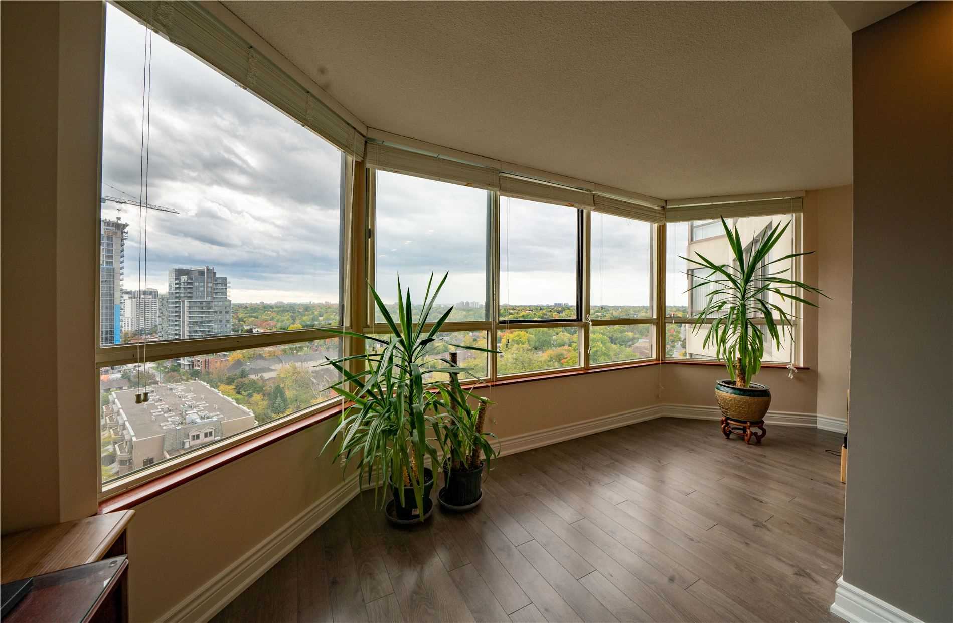 5444 Yonge St, #1404