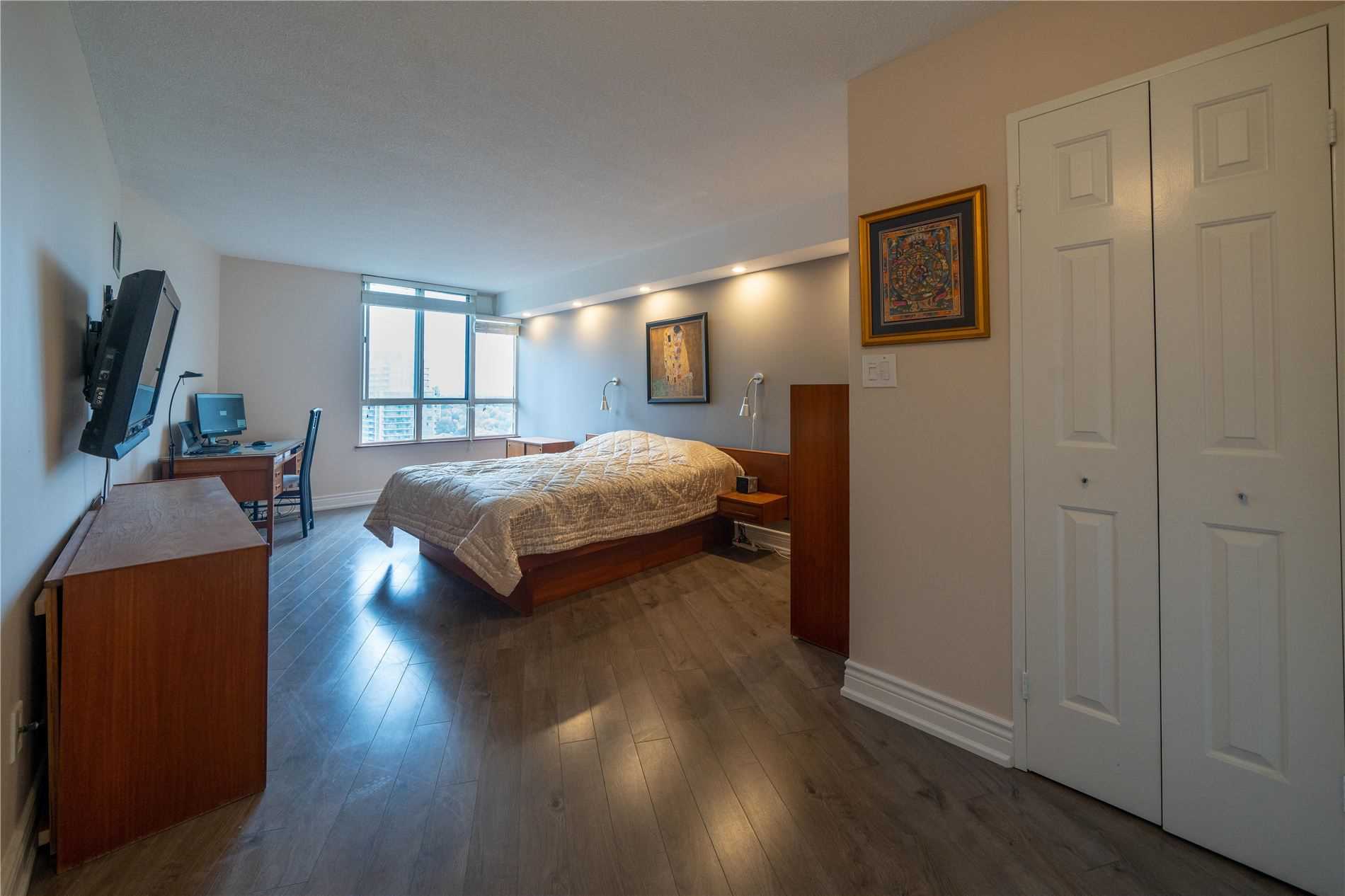 5444 Yonge St, #1404