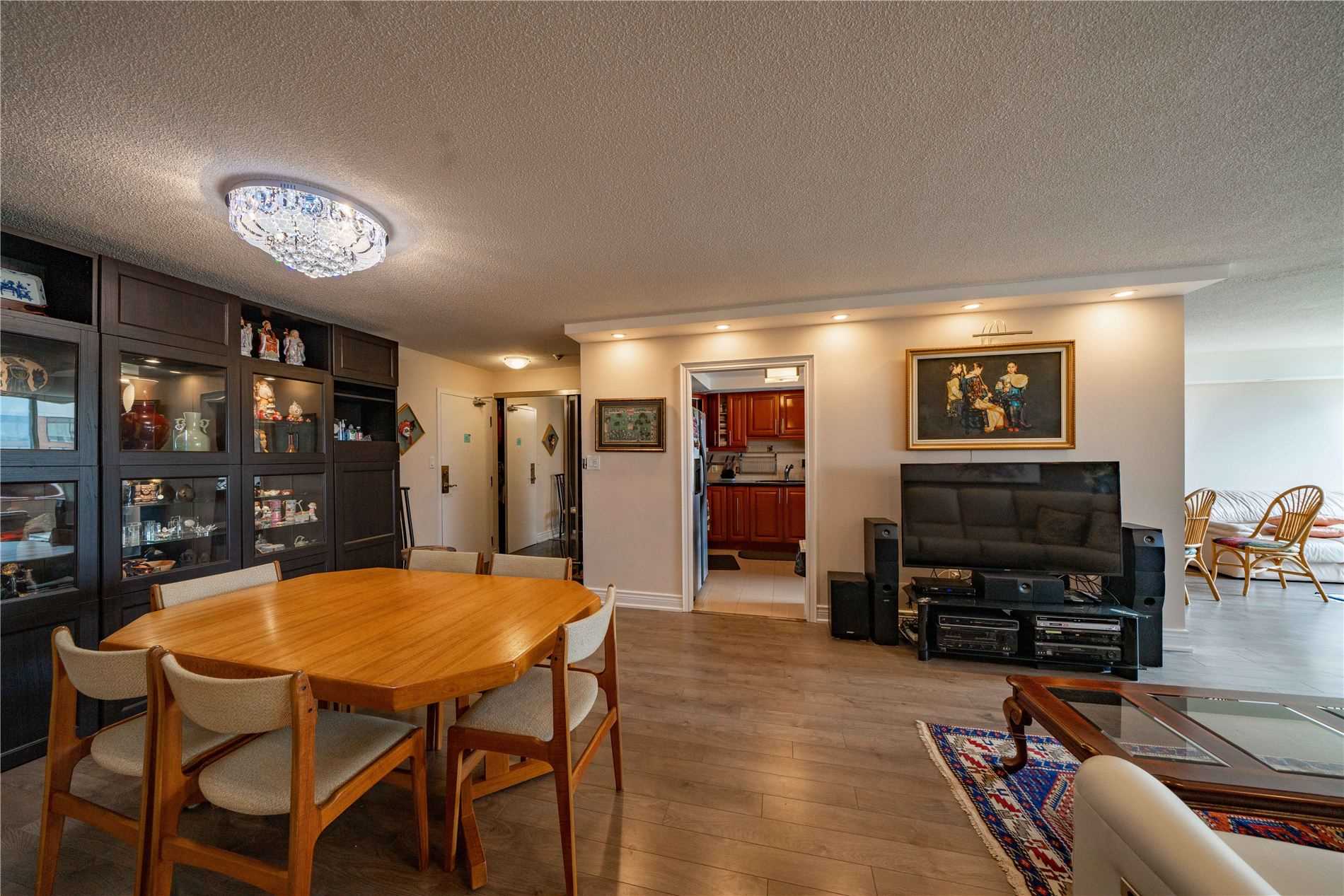 5444 Yonge St, #1404