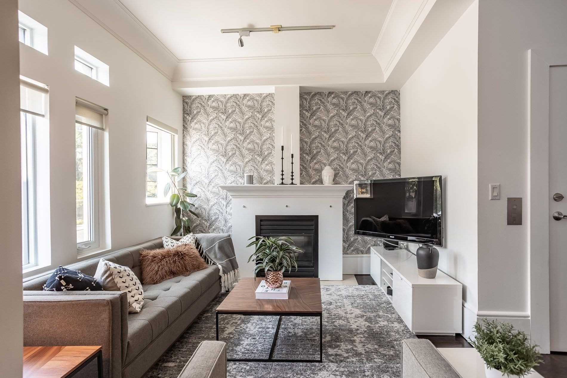 336 Davenport Rd, #201