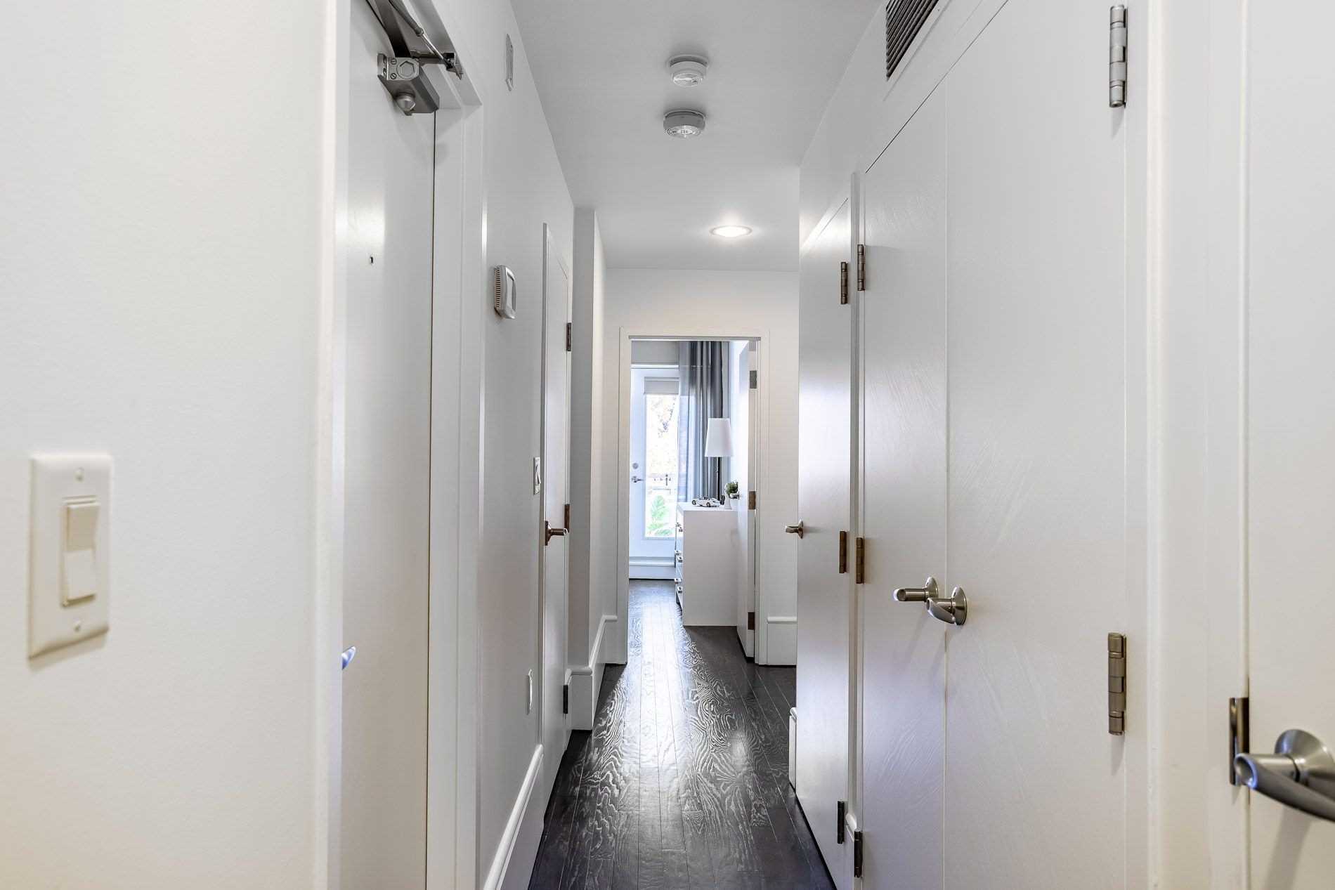 336 Davenport Rd, #201