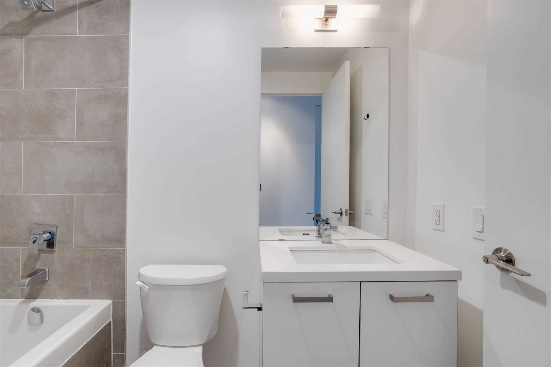 39 Brant St, #305