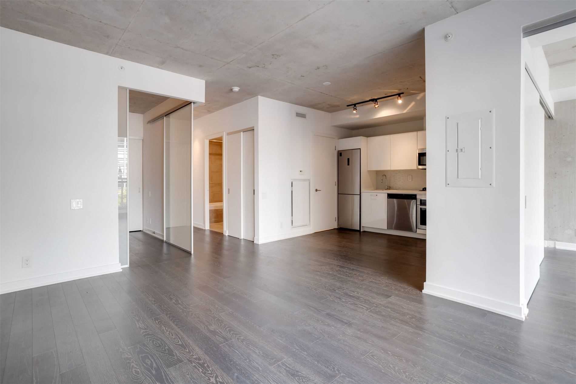 39 Brant St, #305