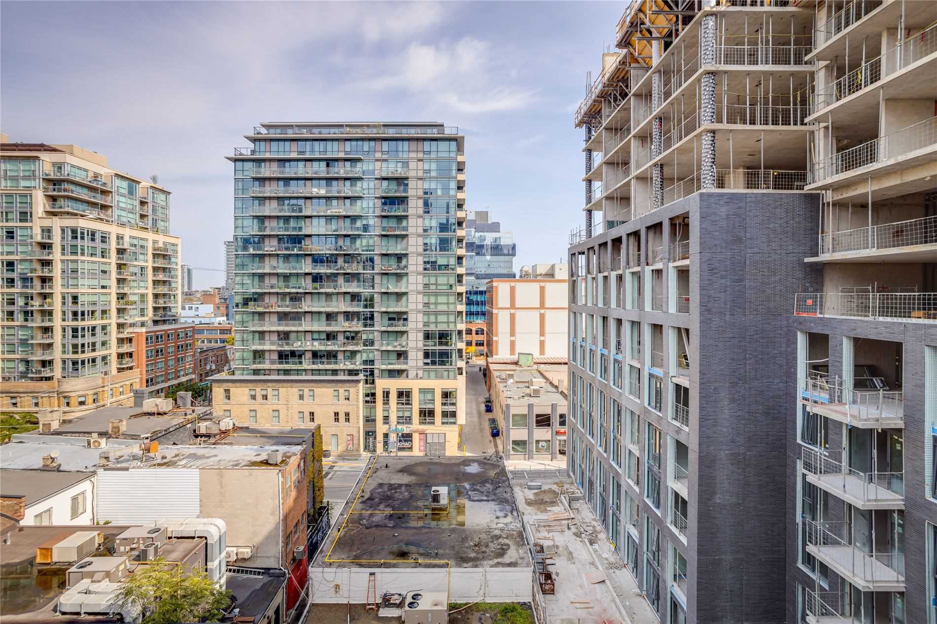 159 Frederick St, #902