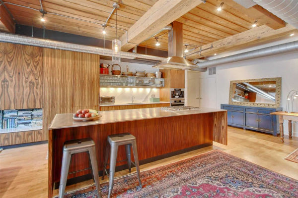 436 Wellington St W 436 Wellington St W