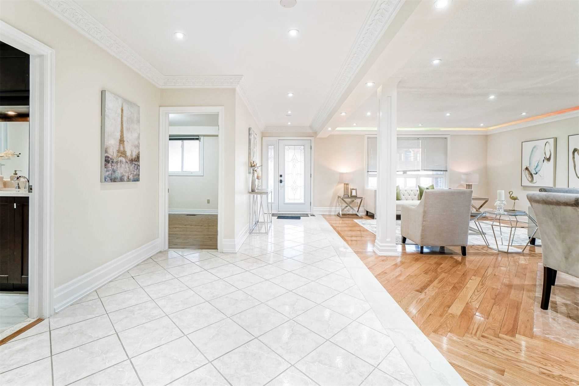 221 Reiner Rd