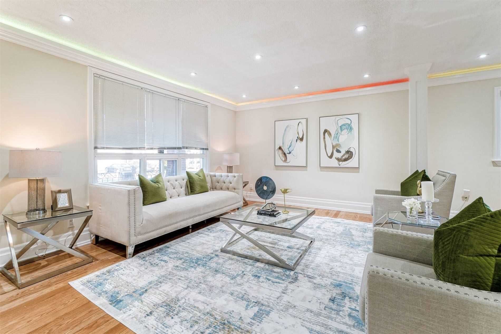 221 Reiner Rd