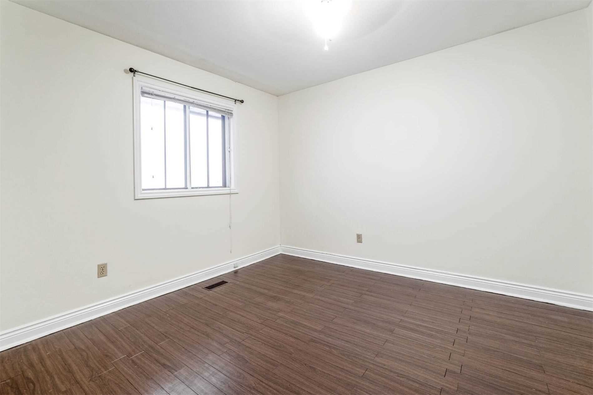 221 Reiner Rd