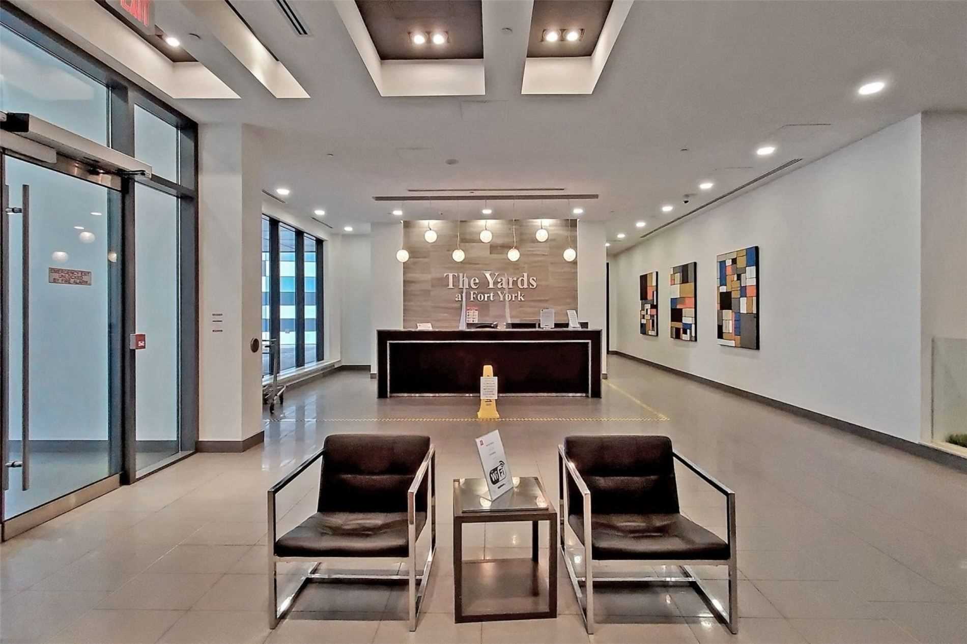 20 Bruyeres Mews, #1106