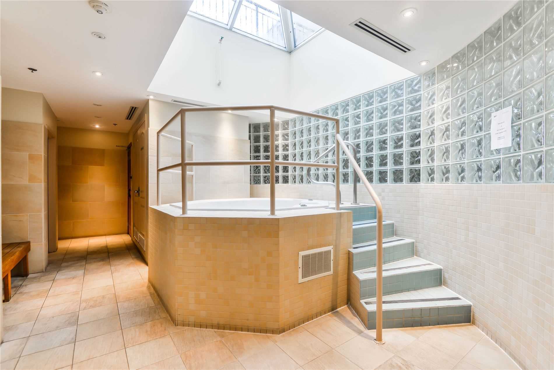 1030 Sheppard Ave W, #212