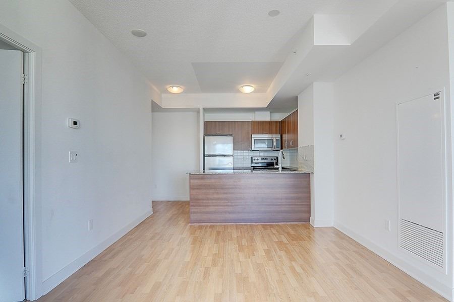5740 Yonge St, #1207