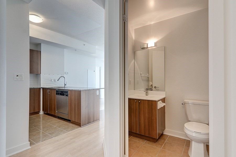 5740 Yonge St, #1207