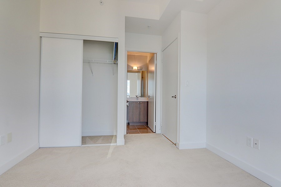 5740 Yonge St, #1207