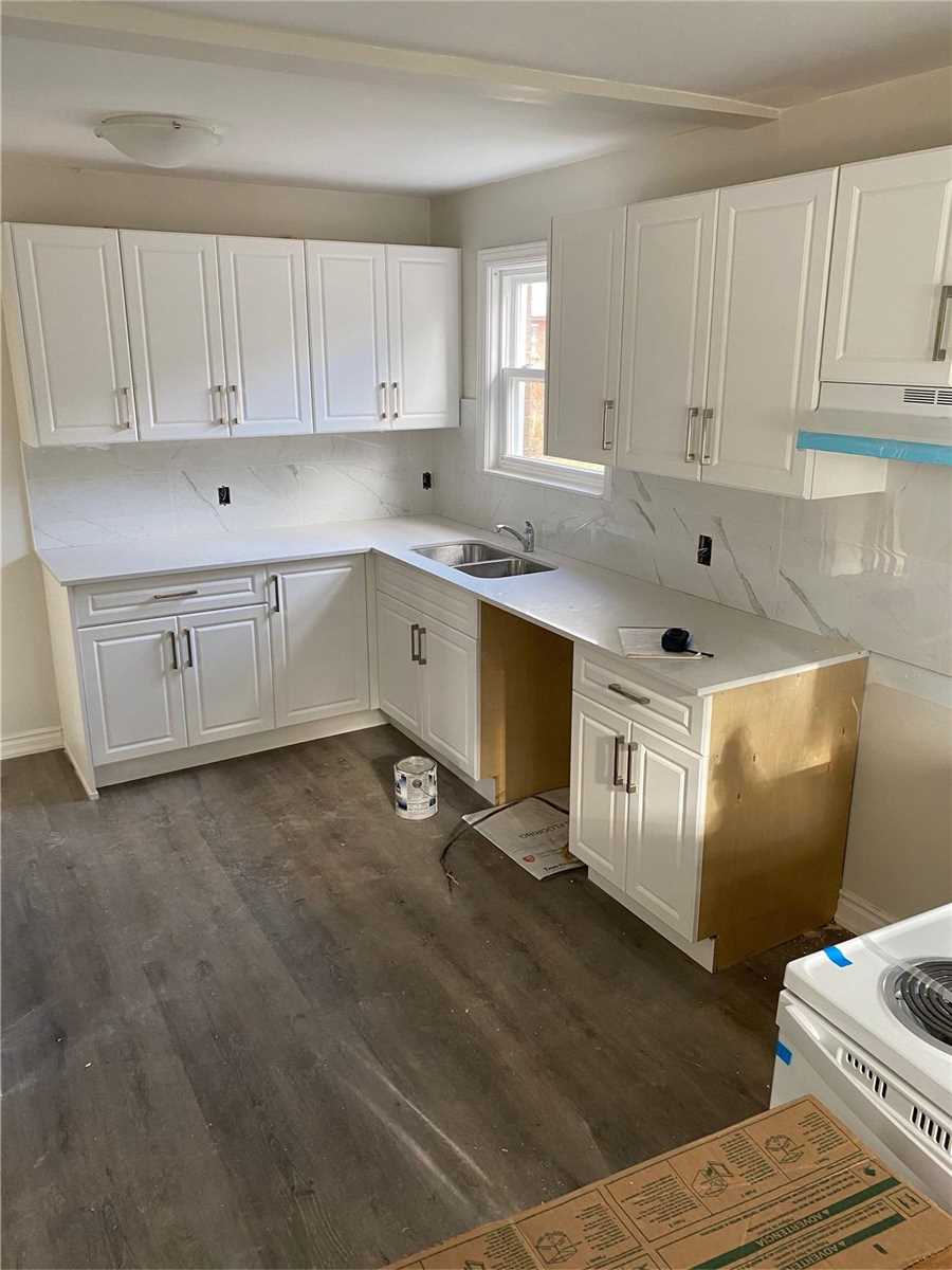 110 Clanton Park Rd