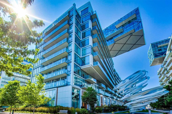 39 Queens Quay E, Toronto