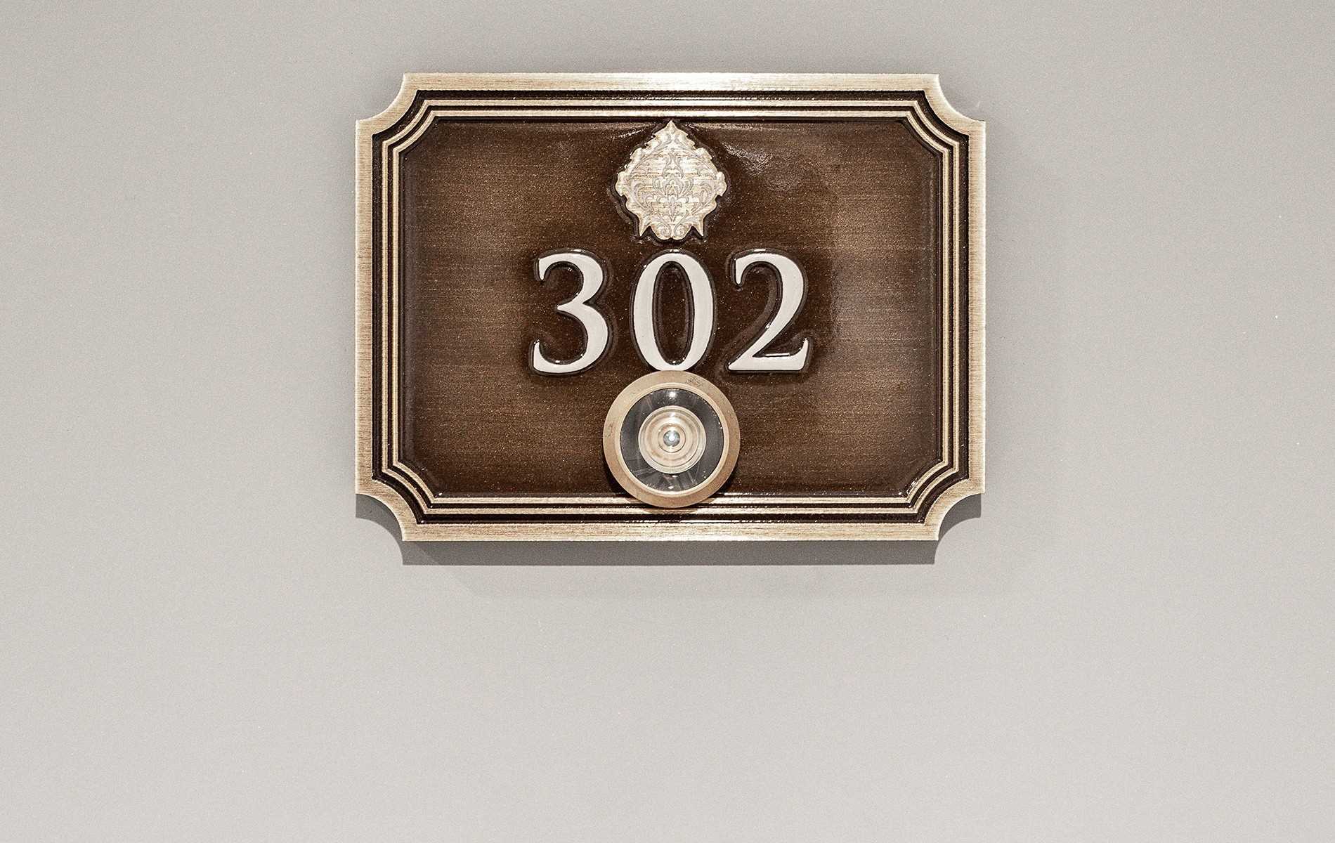 181 Davenport Rd, #302