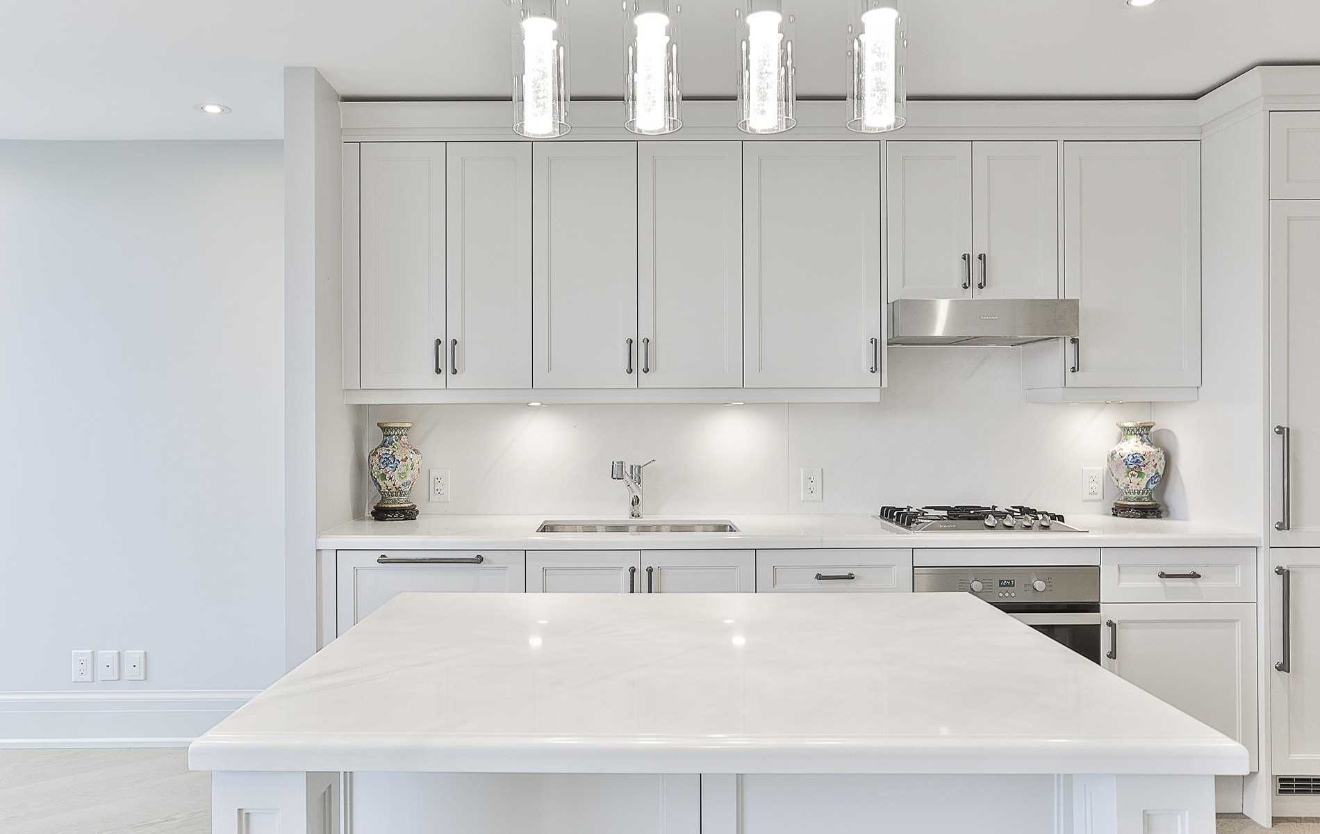181 Davenport Rd, #302