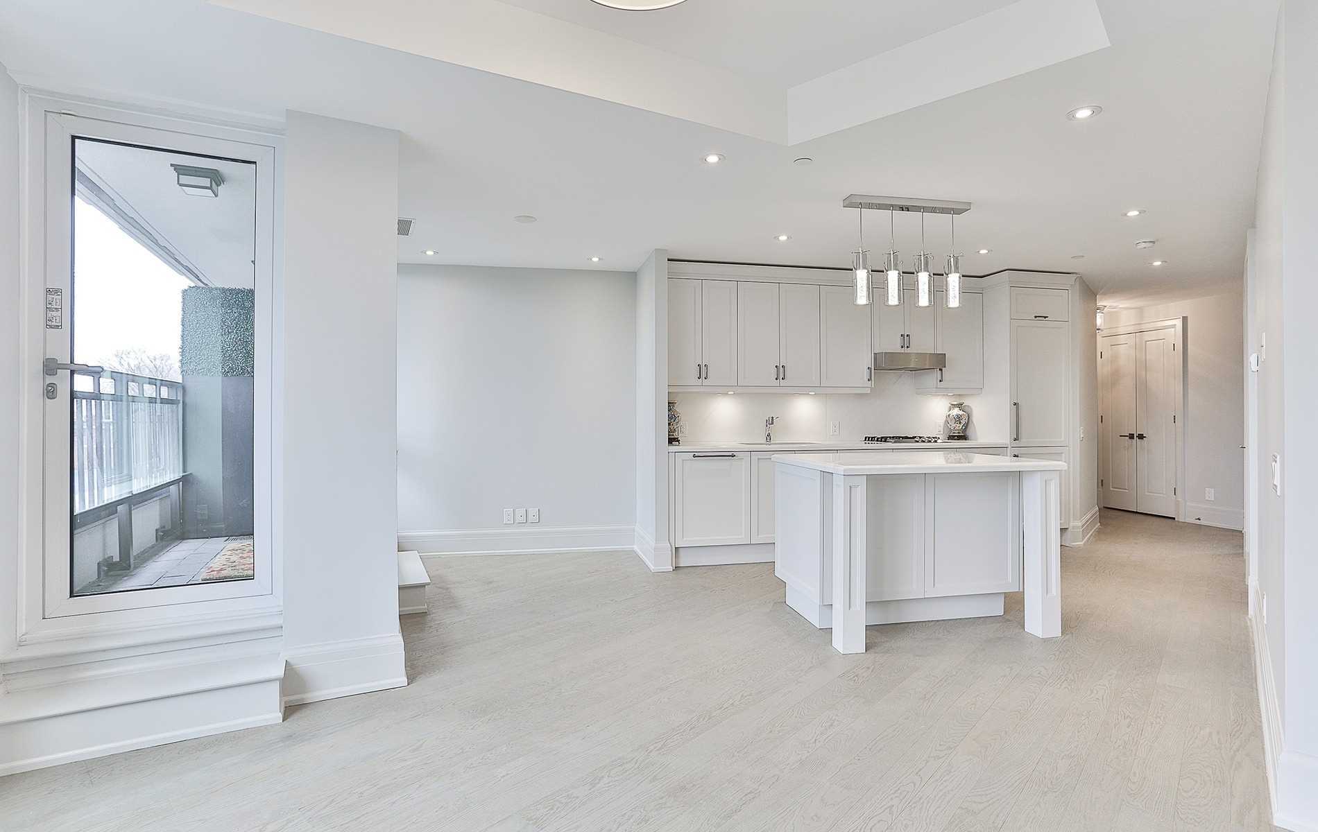 181 Davenport Rd, #302