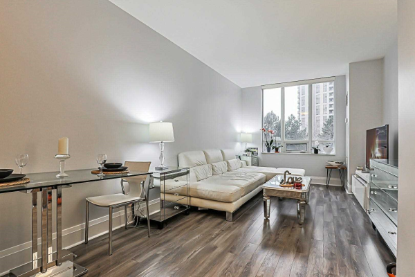 100 Harrison Garden Blvd 100 Harrison Garden Blvd