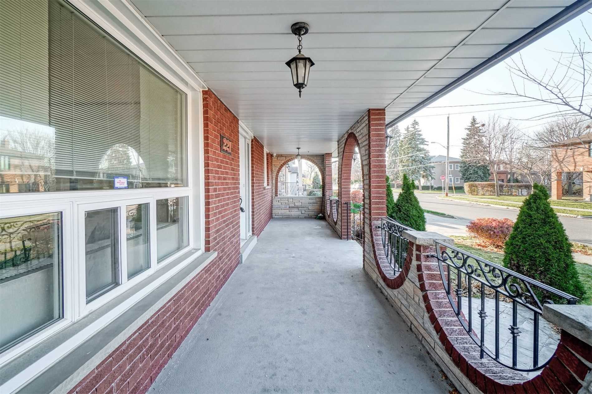 221 Reiner Rd