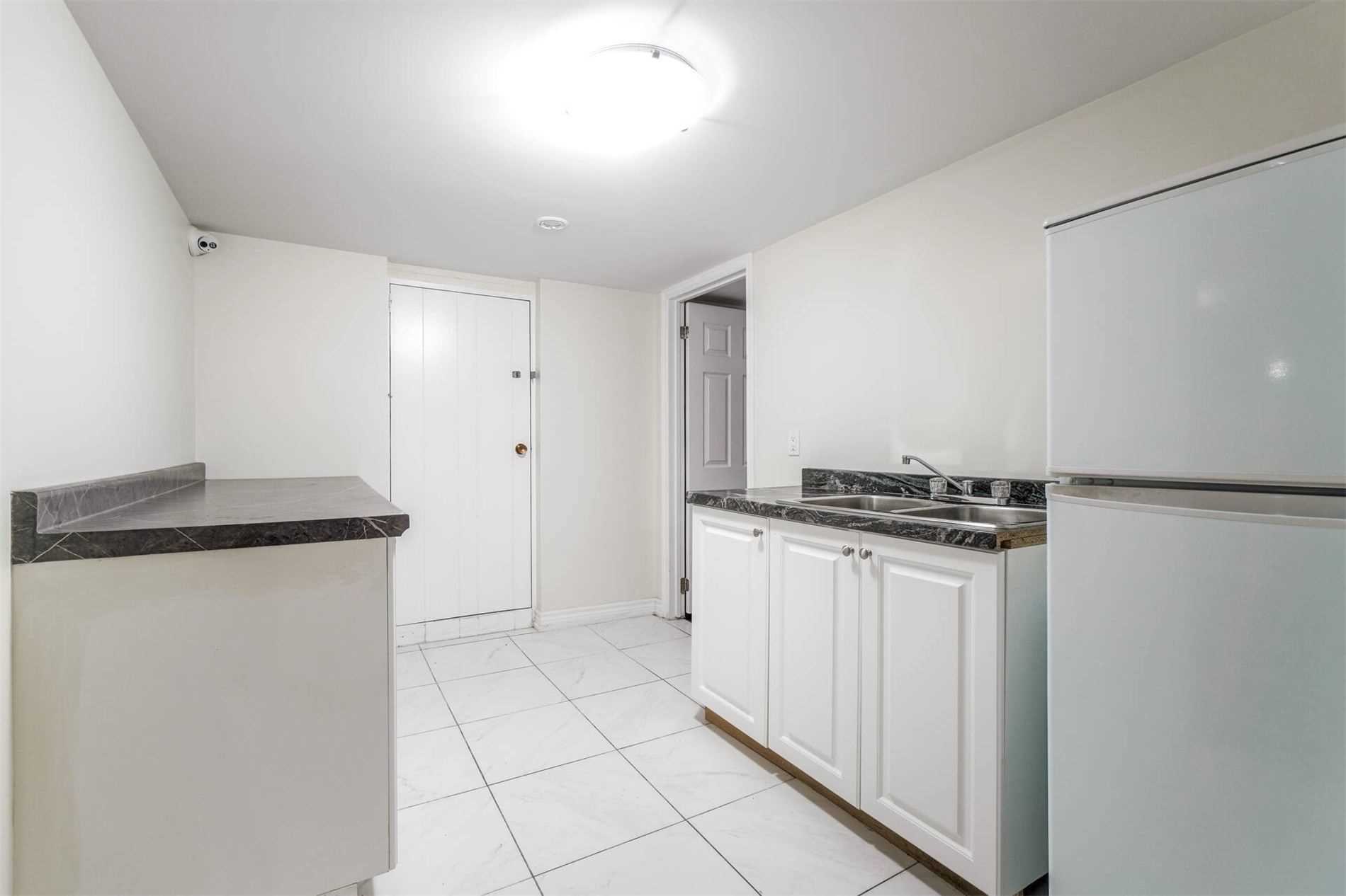 221 Reiner Rd