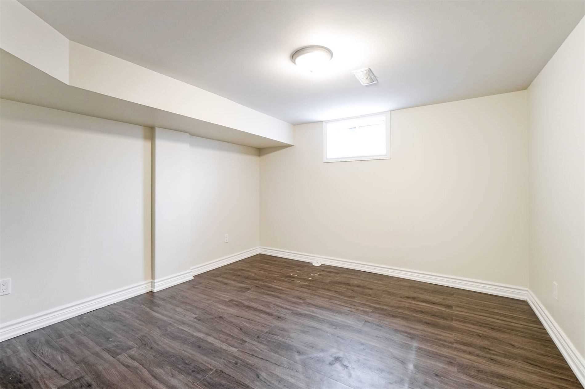 221 Reiner Rd
