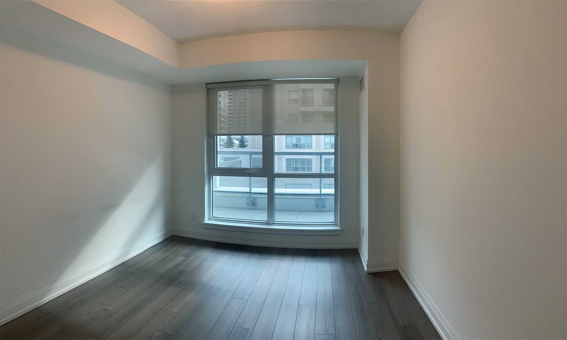 591 Sheppard Ave E, #305