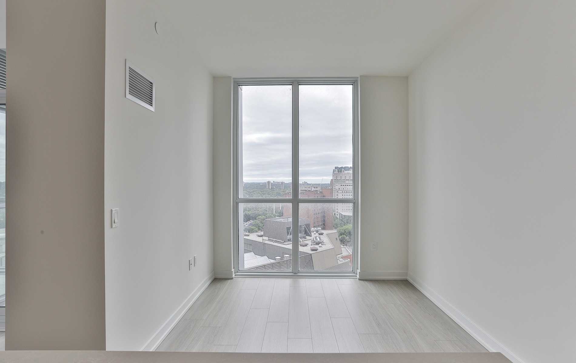 1 Yorkville Ave, #1611