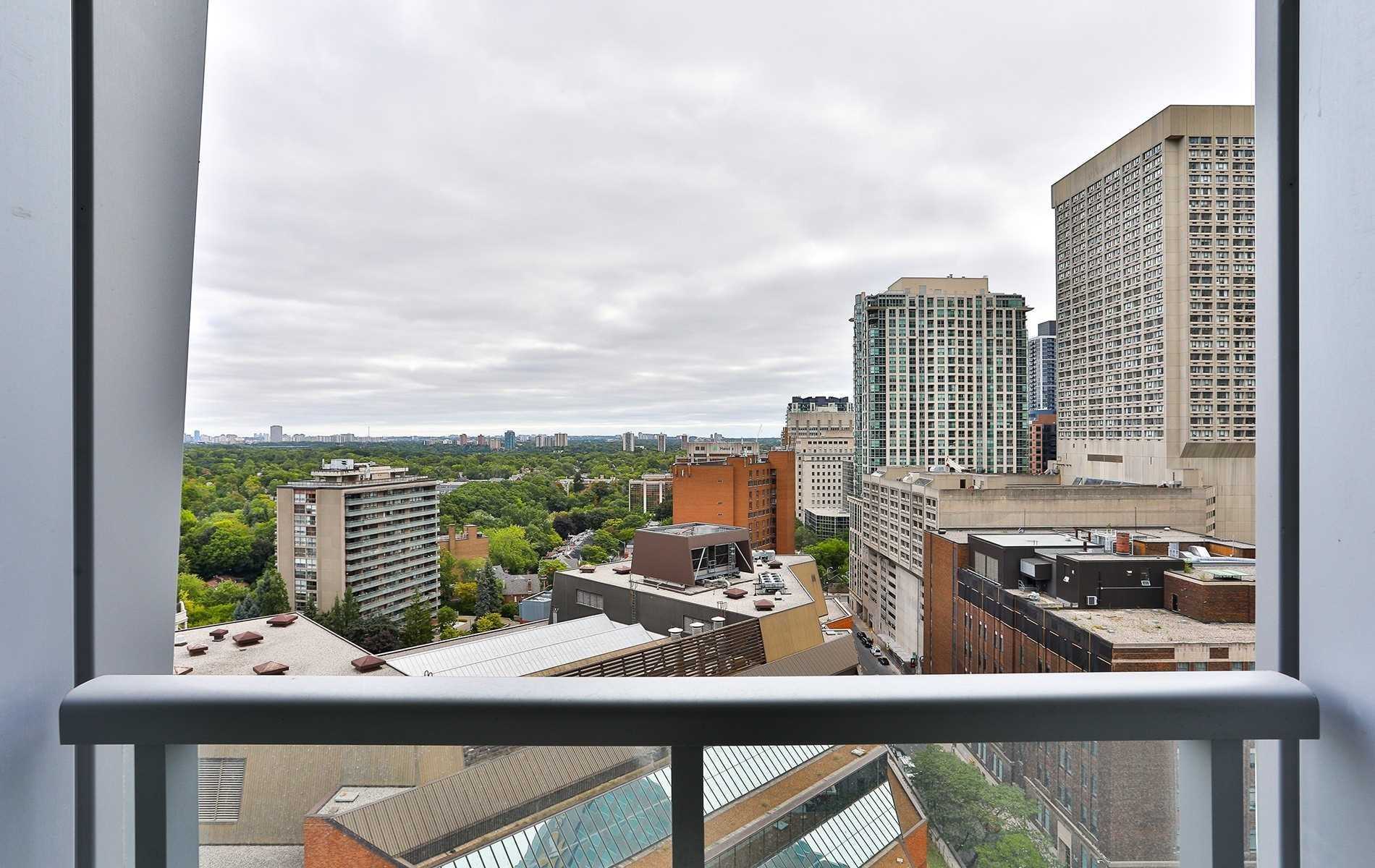1 Yorkville Ave, #1611