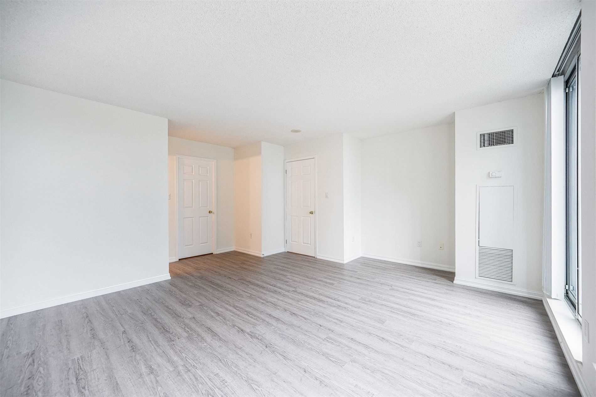 23 Lorraine Dr, #2112