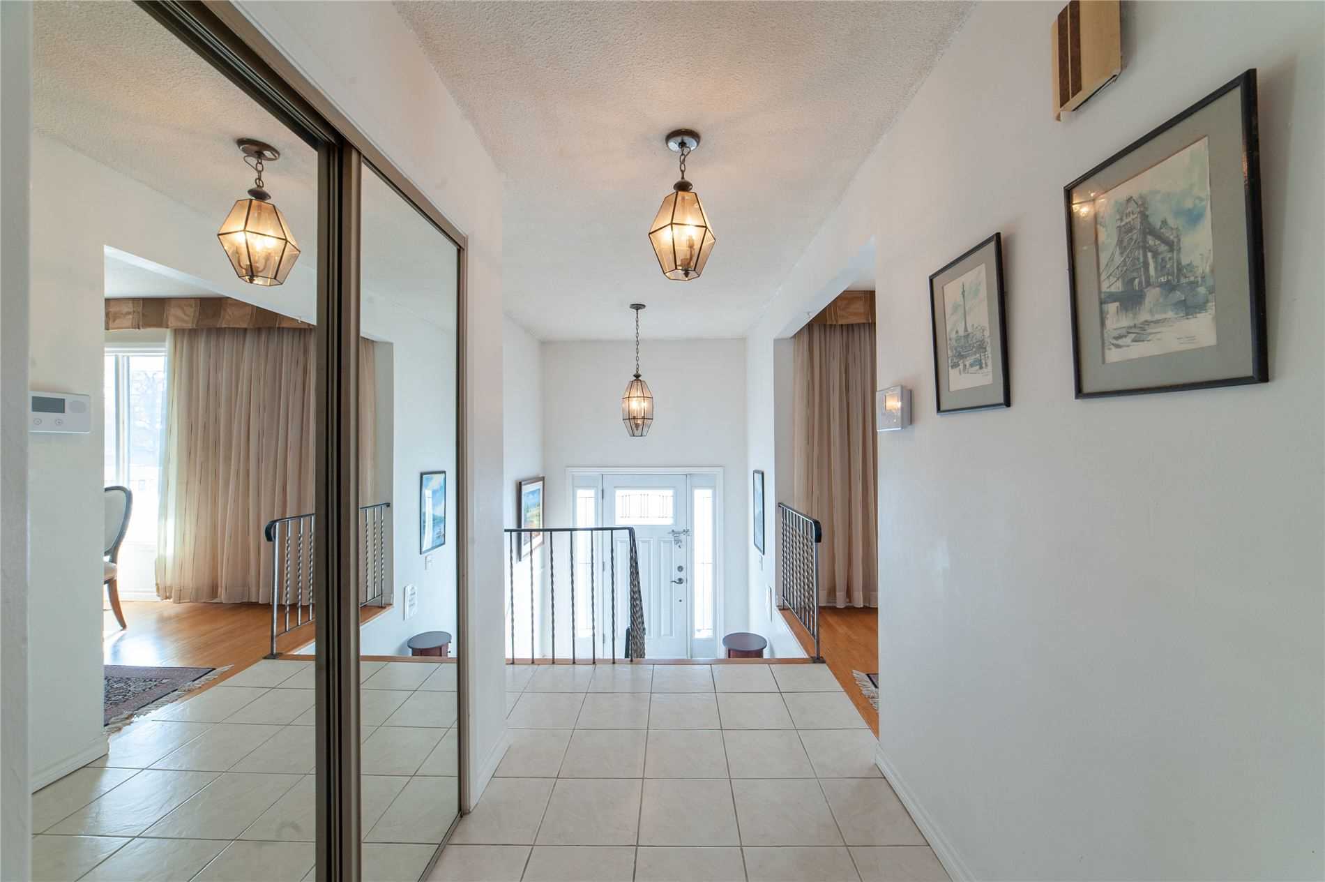 87 Sexton Cres