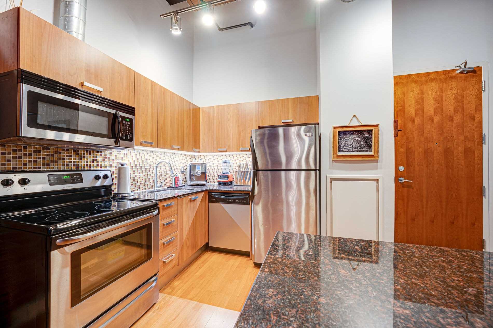 43 Hanna Ave, #336