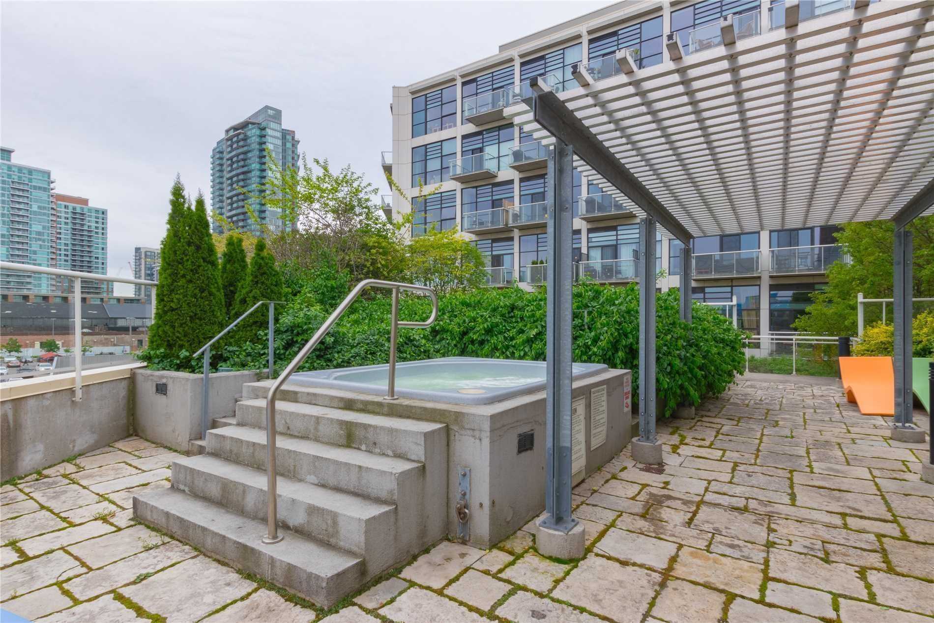 43 Hanna Ave, #336