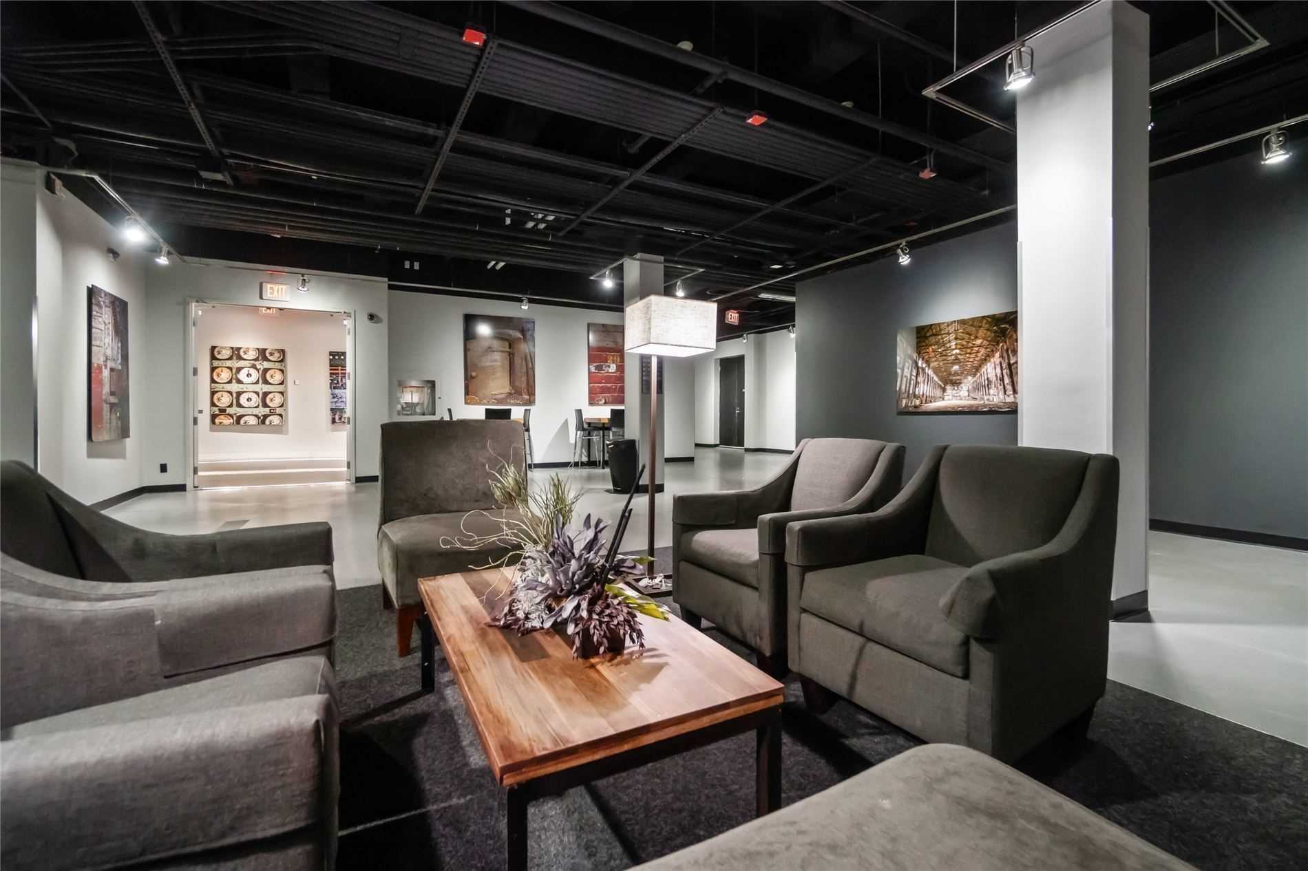 43 Hanna Ave, #336