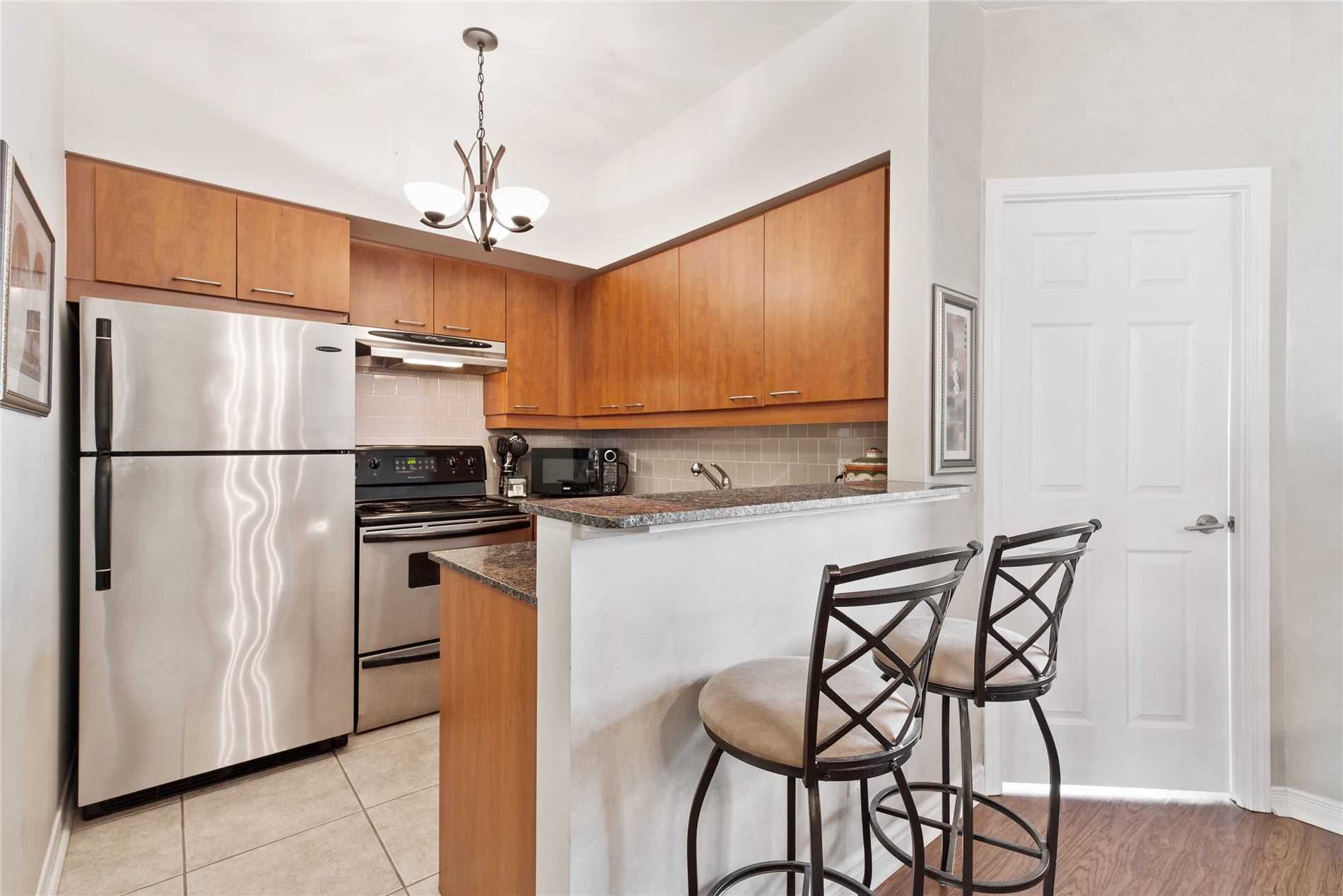 485 Rosewell Ave, #512