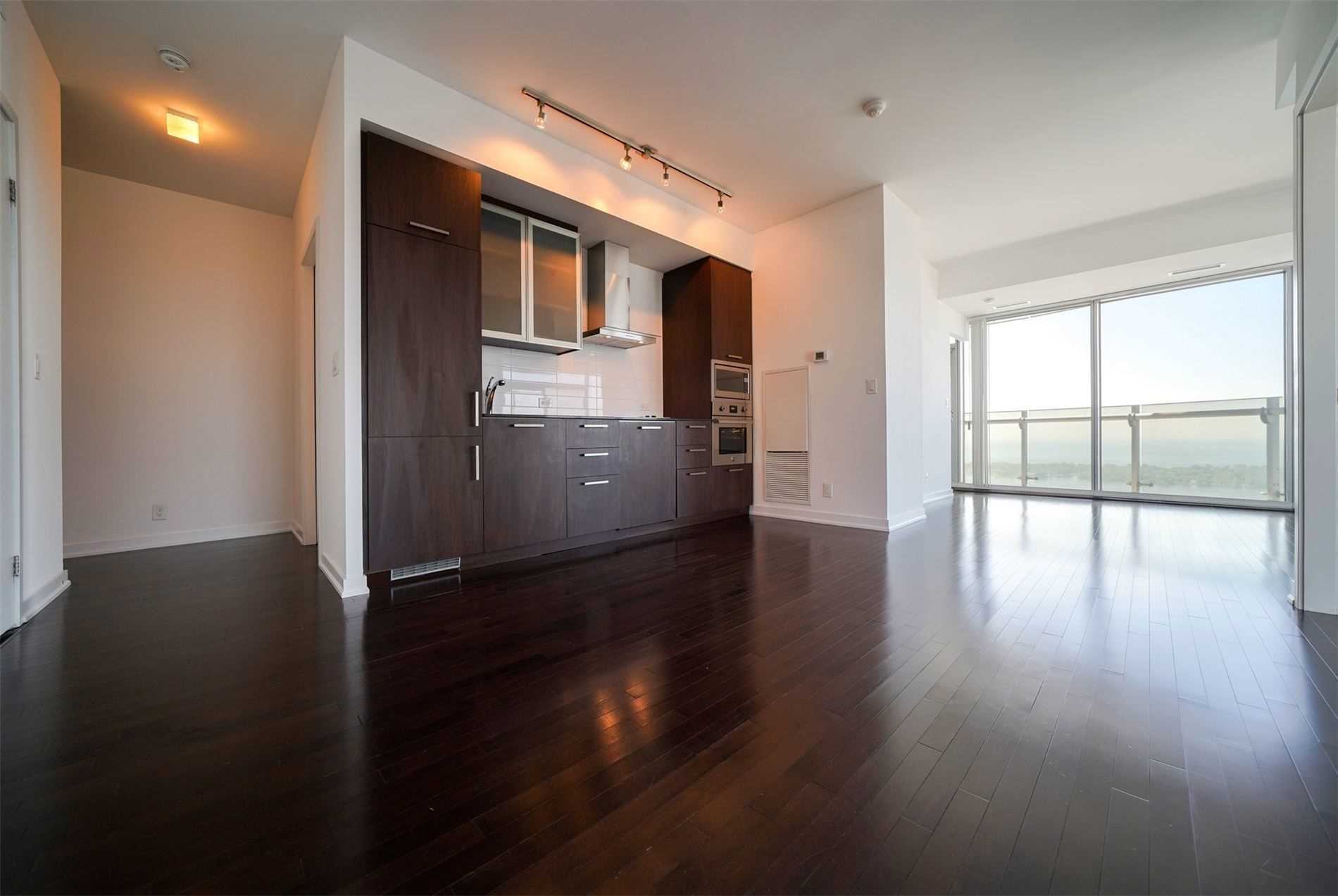 12 York St, #4904