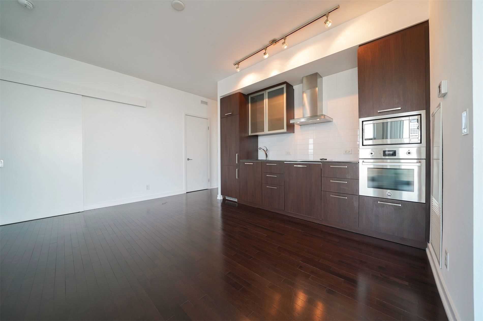 12 York St, #4904