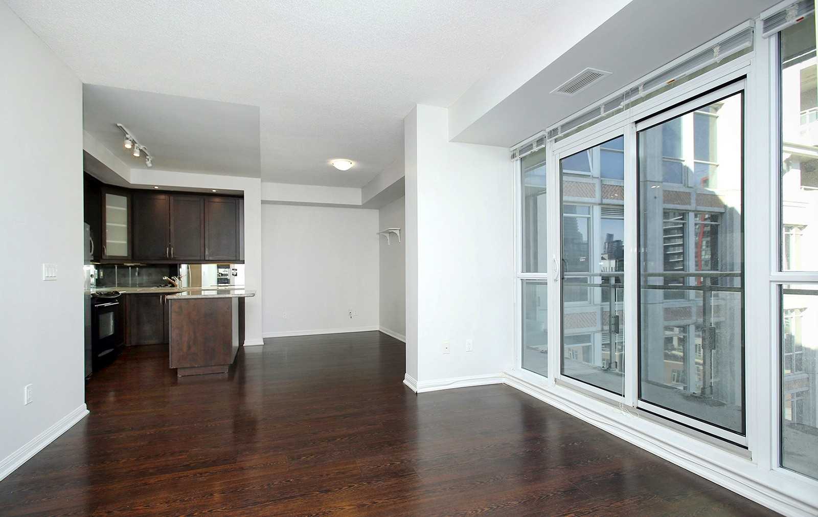 628 Fleet St, #916