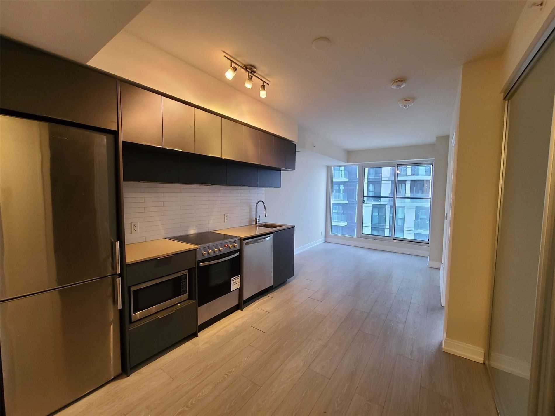 181 Dundas St E, #4101